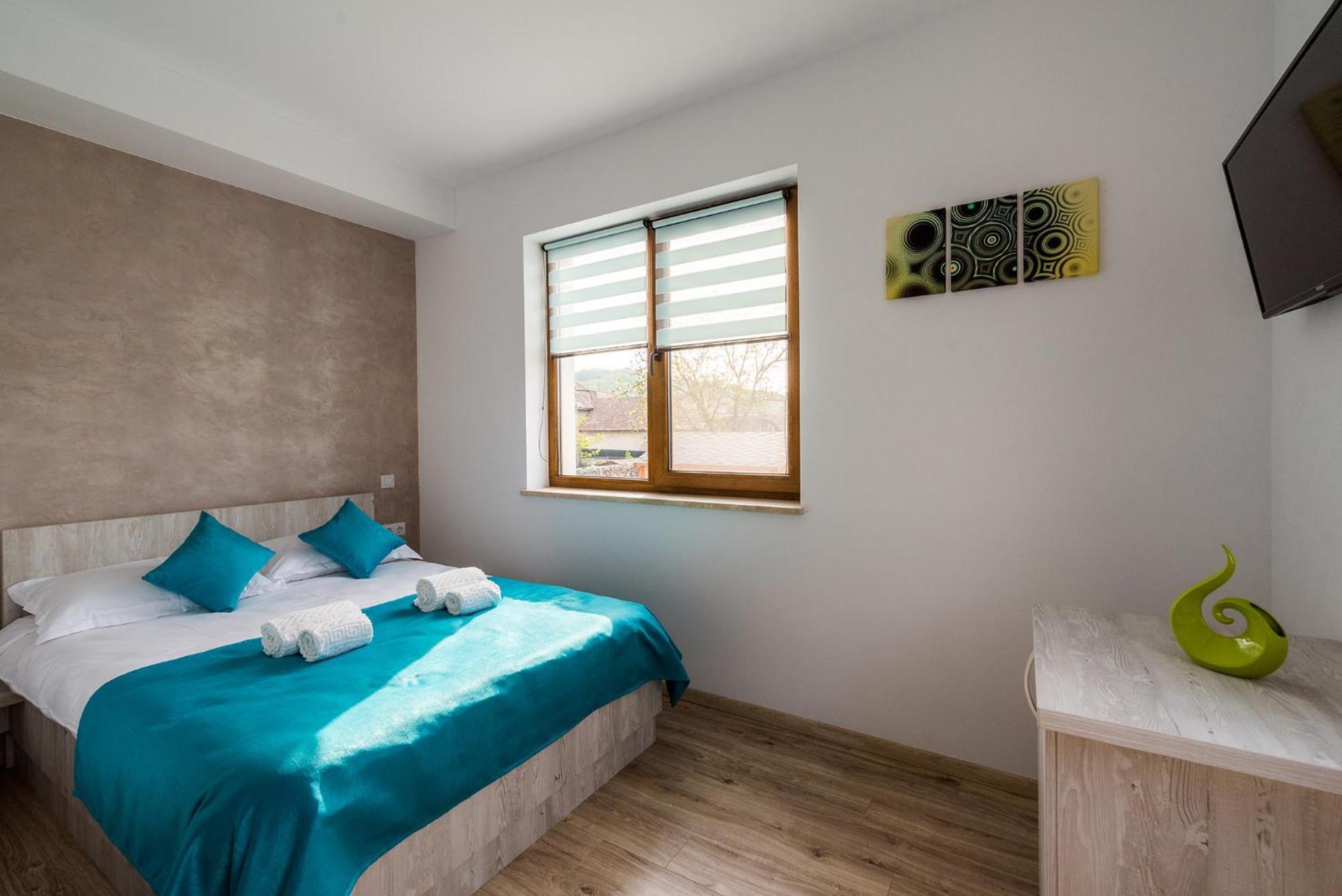Casa Sorriso Hotell Turda Eksteriør bilde