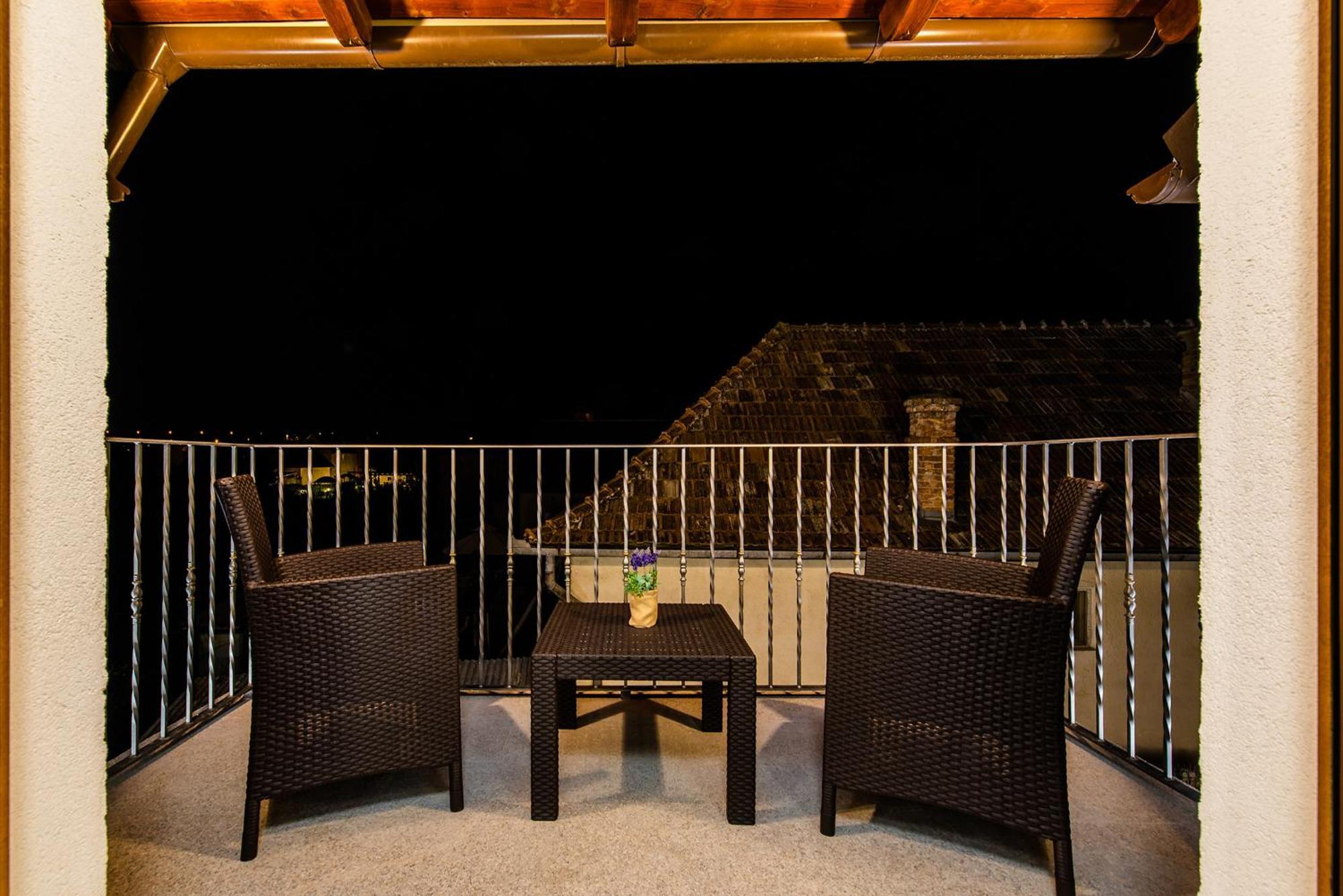 Casa Sorriso Hotell Turda Eksteriør bilde