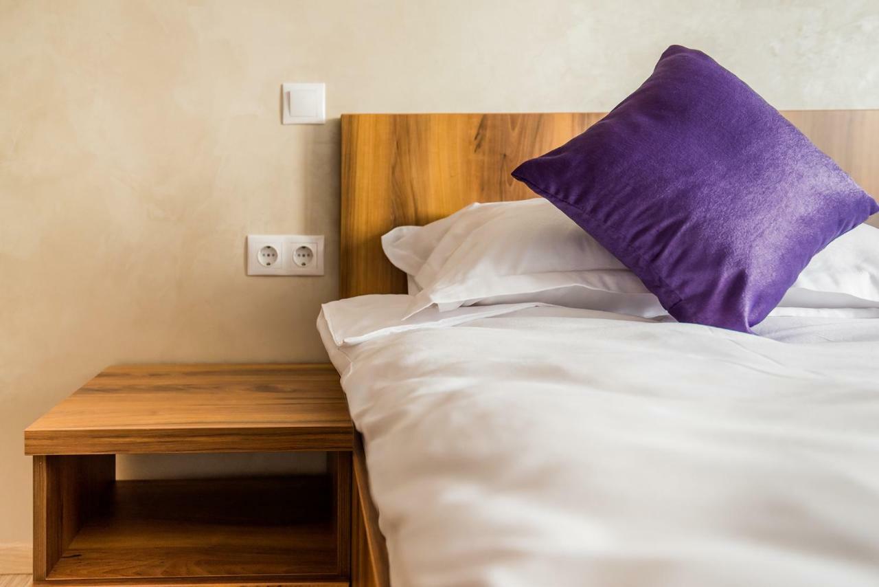 Casa Sorriso Hotell Turda Eksteriør bilde