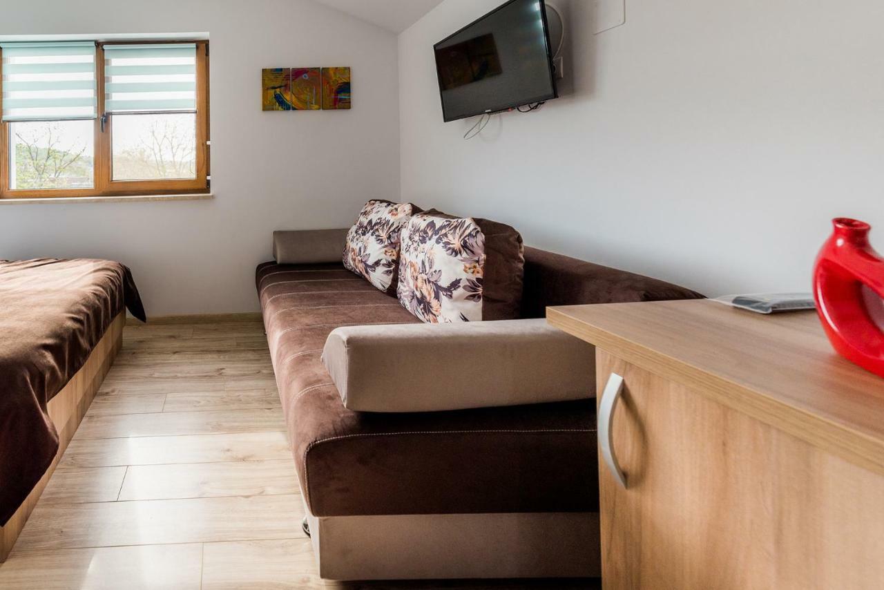 Casa Sorriso Hotell Turda Eksteriør bilde